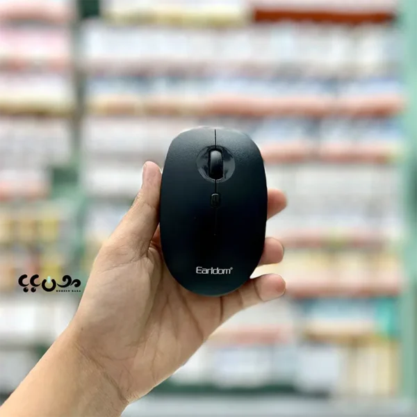 ✅طراحی ارگونومیک و خوش دست برای استفاده راحت در طول روز ✅اتصال بی سیم 2.4GHz با ارتباط پایدار و بدون تأخیر محسوس ✅اتصال سریع با دانگل USB؛ بدون نیاز به نصب درایور یا نرم افزار ✅سنسور اپتیکال دقیق برای حرکت روان و کنترل بهتر نشانگر ✅سازگار با لپ تاپ، کامپیوتر، All in One و سایر دستگاه‌های دارای درگاه USB ✅مصرف انرژی بهینه برای افزایش طول عمر باتری ✅برد اتصال تا حدود 10 متر در فضای بدون مانع ✅وزن سبک و ابعاد جمع‌وجور؛ مناسب حمل در کیف لپ تاپ ✅انتخابی مناسب برای کارهای اداری، دانشجویی، فروشگاهی و استفاده روزمره ✅کلیک‌های نرم و اسکرول روان برای تجربه کاربری بهتر ✅بدنه با کیفیت و مقاوم در برابر استفاده روزانه ✅گزینه‌ای اقتصادی با کیفیت ساخت مناسب و ارزش خرید بالا